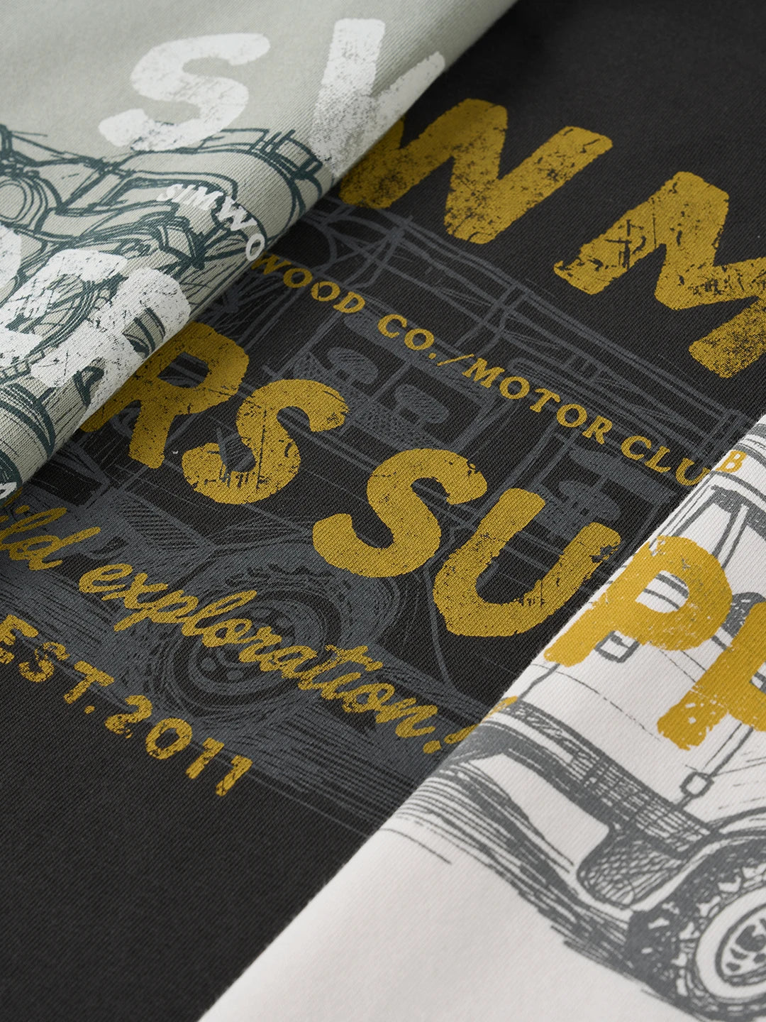 Oversize Graphic Tee